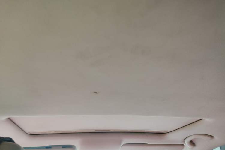 Used Volkswagen Jetta 2013 1.6L Automatic Comfort Model Headliner