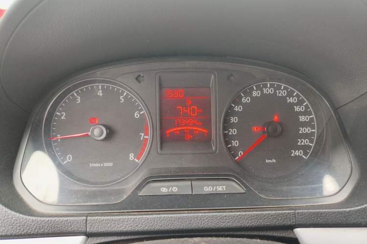 Used Volkswagen Jetta 2013 1.6L Manual Comfort Model Instrument Cluster