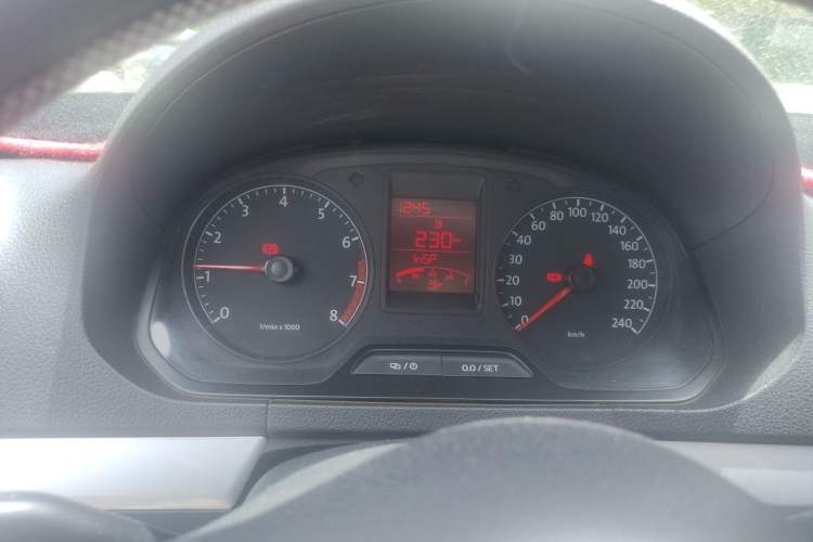 Used Volkswagen Jetta 2013 1.4L Manual Comfort Model Instrument Cluster