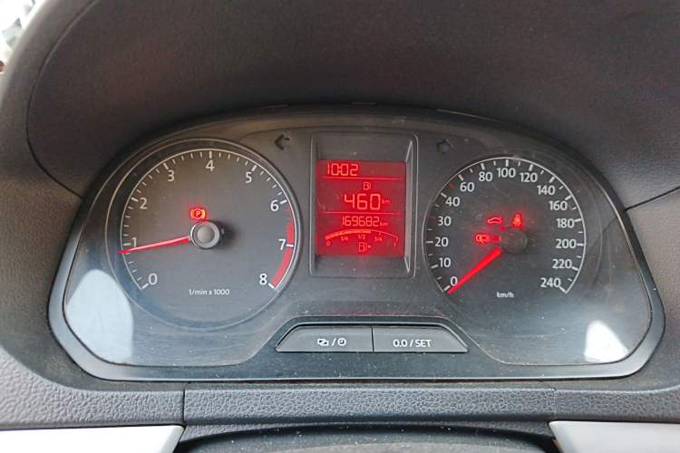 Used Volkswagen Jetta 2013 1.6L Manual Comfort Model Instrument Cluster