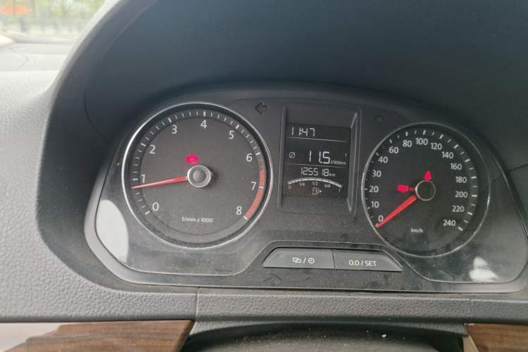 Used Volkswagen Jetta 2013 1.6L Manual Comfort Model Instrument Cluster