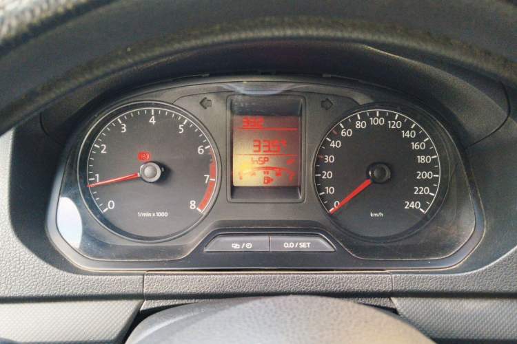 Used Volkswagen Jetta 2013 1.6L Manual Fashion Edition Instrument Cluster