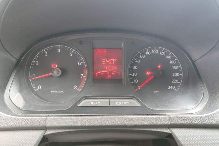 Used Volkswagen Jetta 2013 1.6L Manual Fashion Edition Instrument Cluster