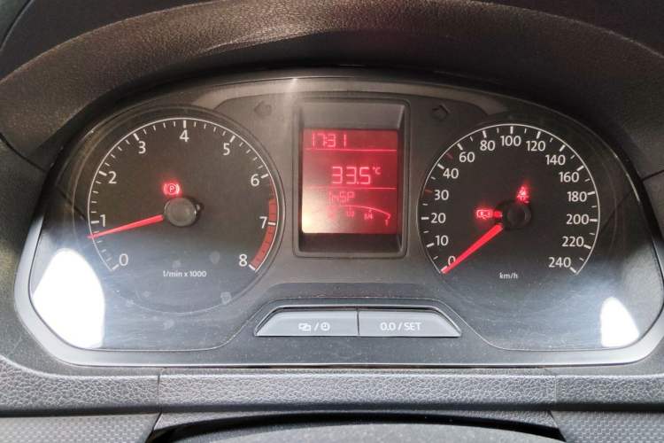 Used Volkswagen Jetta 2013 1.6L Manual Fashion Edition Instrument Cluster