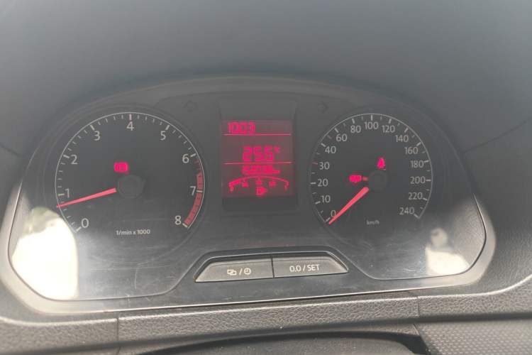 Used Volkswagen Jetta 2013 1.6L Manual Fashion Edition Instrument Cluster