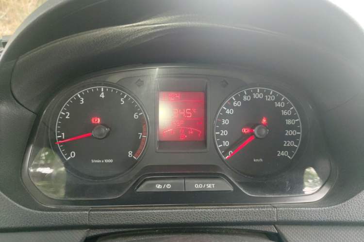 Used Volkswagen Jetta 2013 1.6L Manual Fashion Edition Instrument Cluster