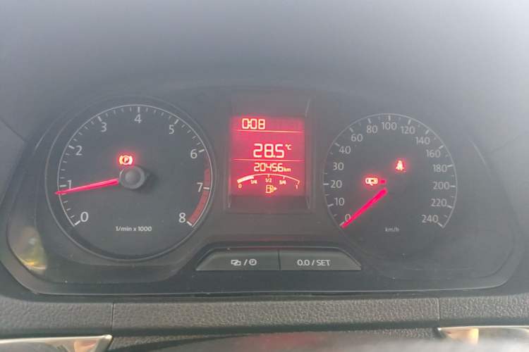 Used Volkswagen Jetta 2013 1.4L Manual Fashion Model Instrument Cluster