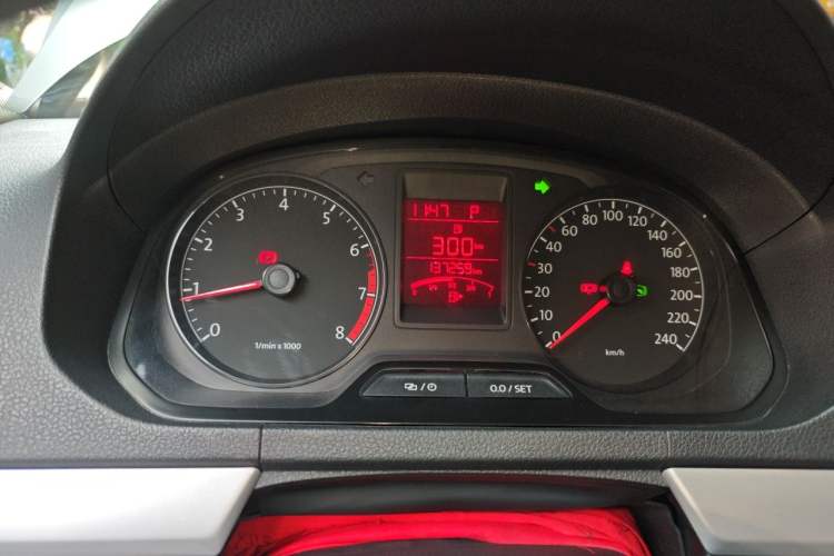 Used Volkswagen Jetta 2013 1.6L Automatic Comfort Model Instrument Cluster