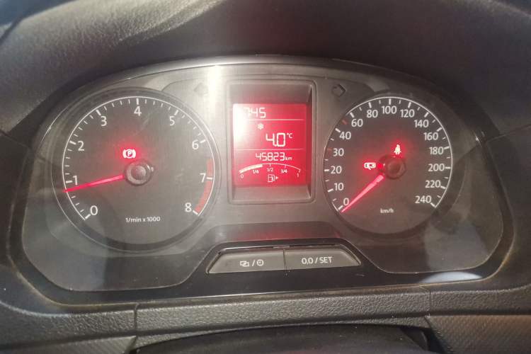 Used Volkswagen Jetta 2013 1.4L Manual Fashion Model Instrument Cluster