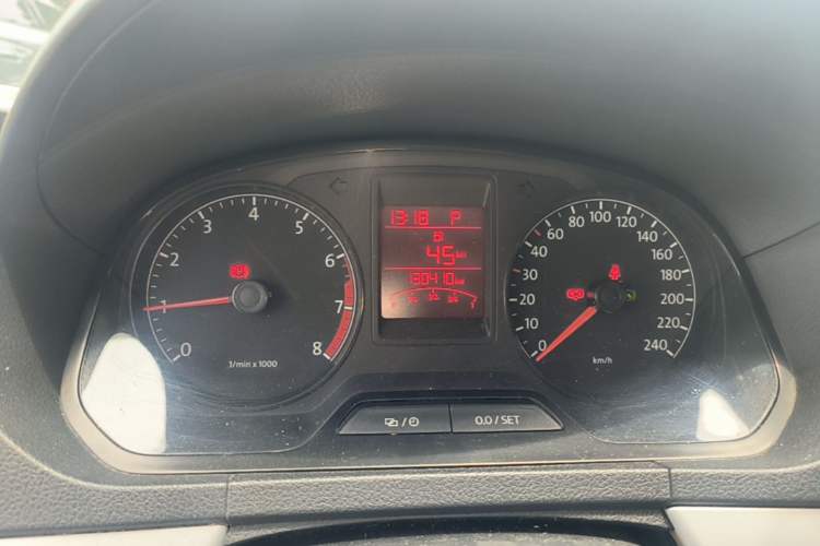Used Volkswagen Jetta 2013 1.6L Automatic Comfort Model Instrument Cluster