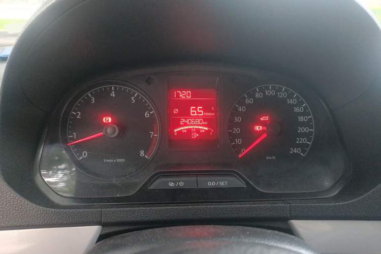 Used Volkswagen Jetta 2013 1.4L Manual Comfort Model Instrument Cluster