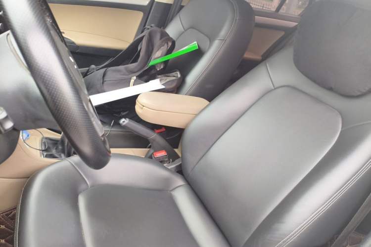 Used Volkswagen Jetta 2013 1.6L Manual Comfort Model Left Front Seat