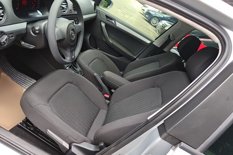 Used Volkswagen Jetta 2013 1.6L Automatic Comfort Model Left Front Seat