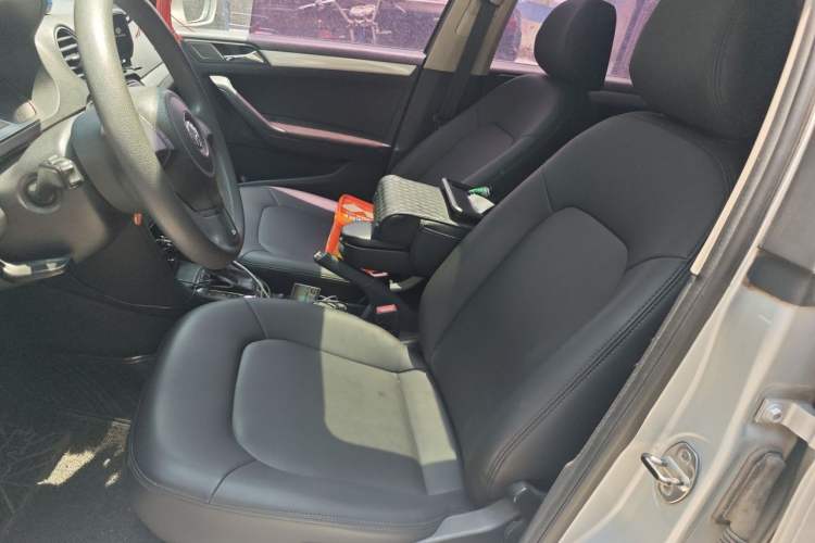 Used Volkswagen Jetta 2013 1.6L Automatic Comfort Model Left Front Seat