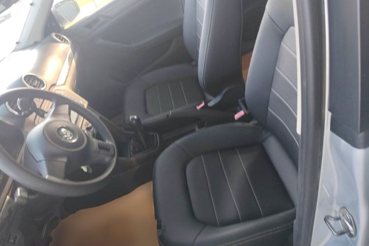 Used Volkswagen Jetta 2013 1.4L Manual Fashion Model Left Front Seat