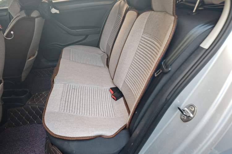 Used Volkswagen Jetta 2013 1.6L Manual Fashion Edition Left Rear Seat