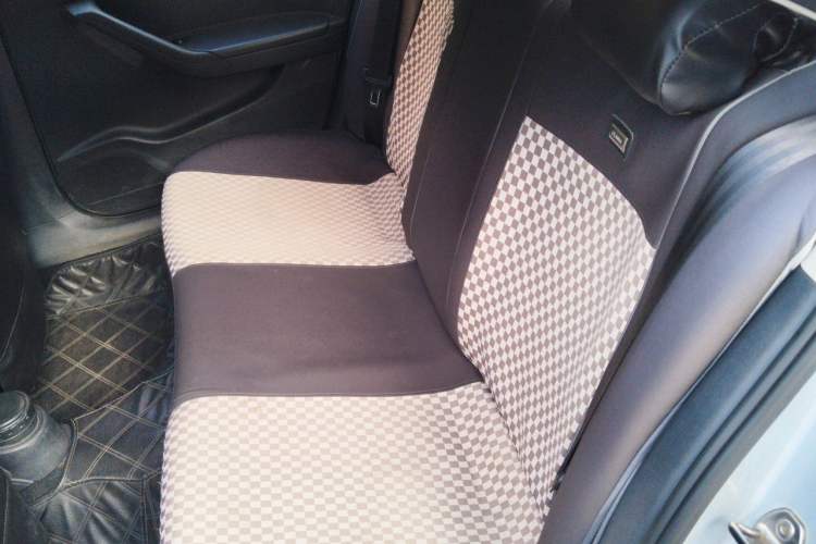 Used Volkswagen Jetta 2013 1.6L Manual Fashion Edition Left Rear Seat