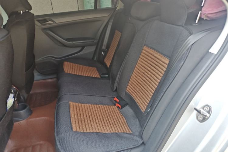 Used Volkswagen Jetta 2013 1.6L Automatic Fashion Model Left Rear Seat