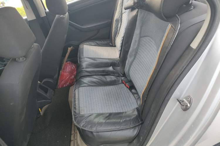 Used Volkswagen Jetta 2013 1.4L Manual Fashion Model Left Rear Seat
