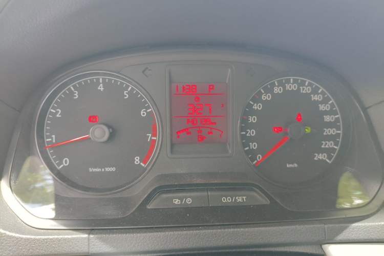 Used Volkswagen Jetta 2013 1.6L Automatic Comfort Model Odometer Close Up