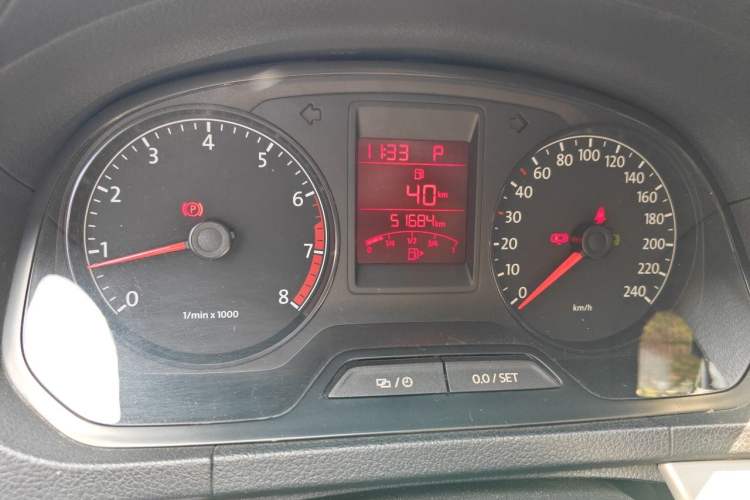 Used Volkswagen Jetta 2013 1.6L Automatic Comfort Model Odometer Close Up