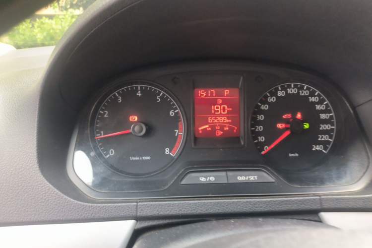 Used Volkswagen Jetta 2013 1.6L Automatic Luxury Model Odometer Close Up