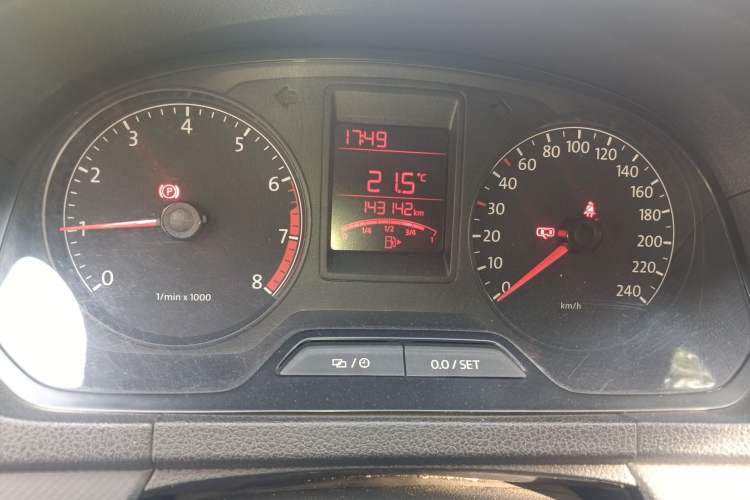 Used Volkswagen Jetta 2013 1.6L Manual Fashion Edition Odometer Close Up