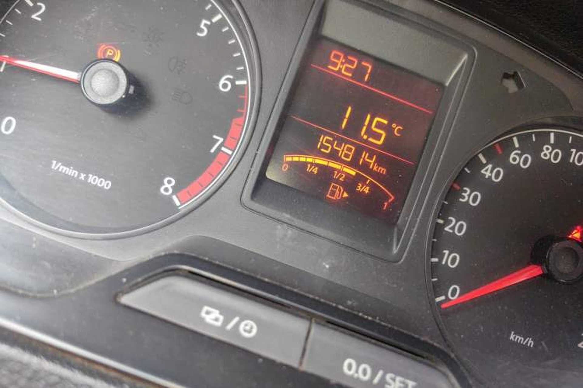 Used Volkswagen Jetta 2013 1.6L Manual Fashion Edition Odometer Close Up