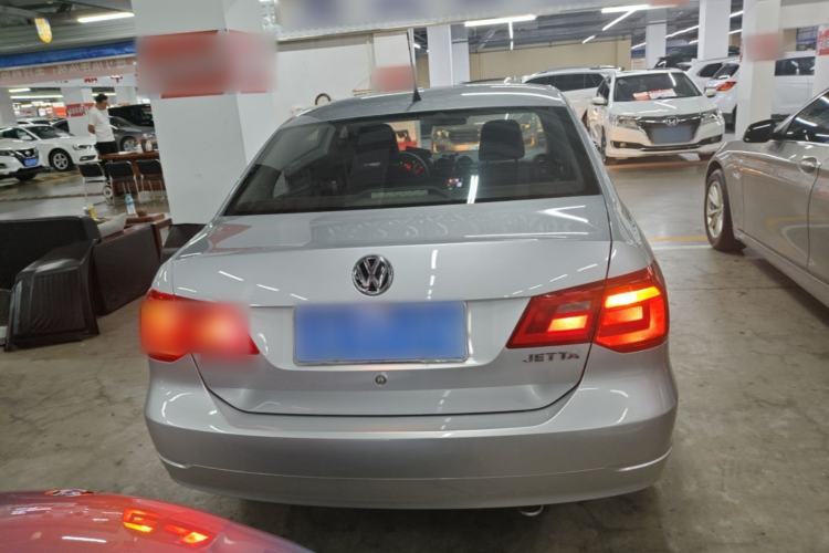 Used Volkswagen Jetta 2013 1.6L Manual Comfort Model Rear