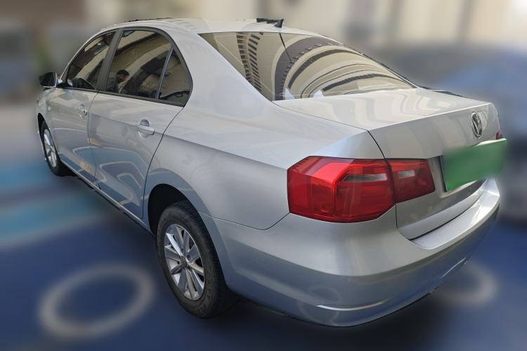 Used Volkswagen Jetta 2013 1.6L Manual Fashion Edition Rear Left 45 Deg