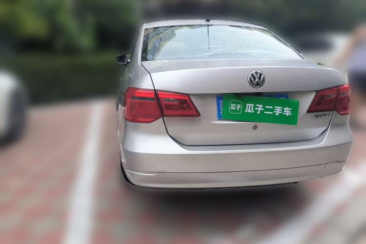 Used Volkswagen Jetta 2013 1.6L Automatic Luxury Model Rear Left 45 Deg