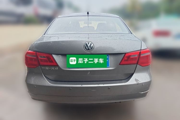 Used Volkswagen Jetta 2013 1.6L Manual Fashion Edition Rear
