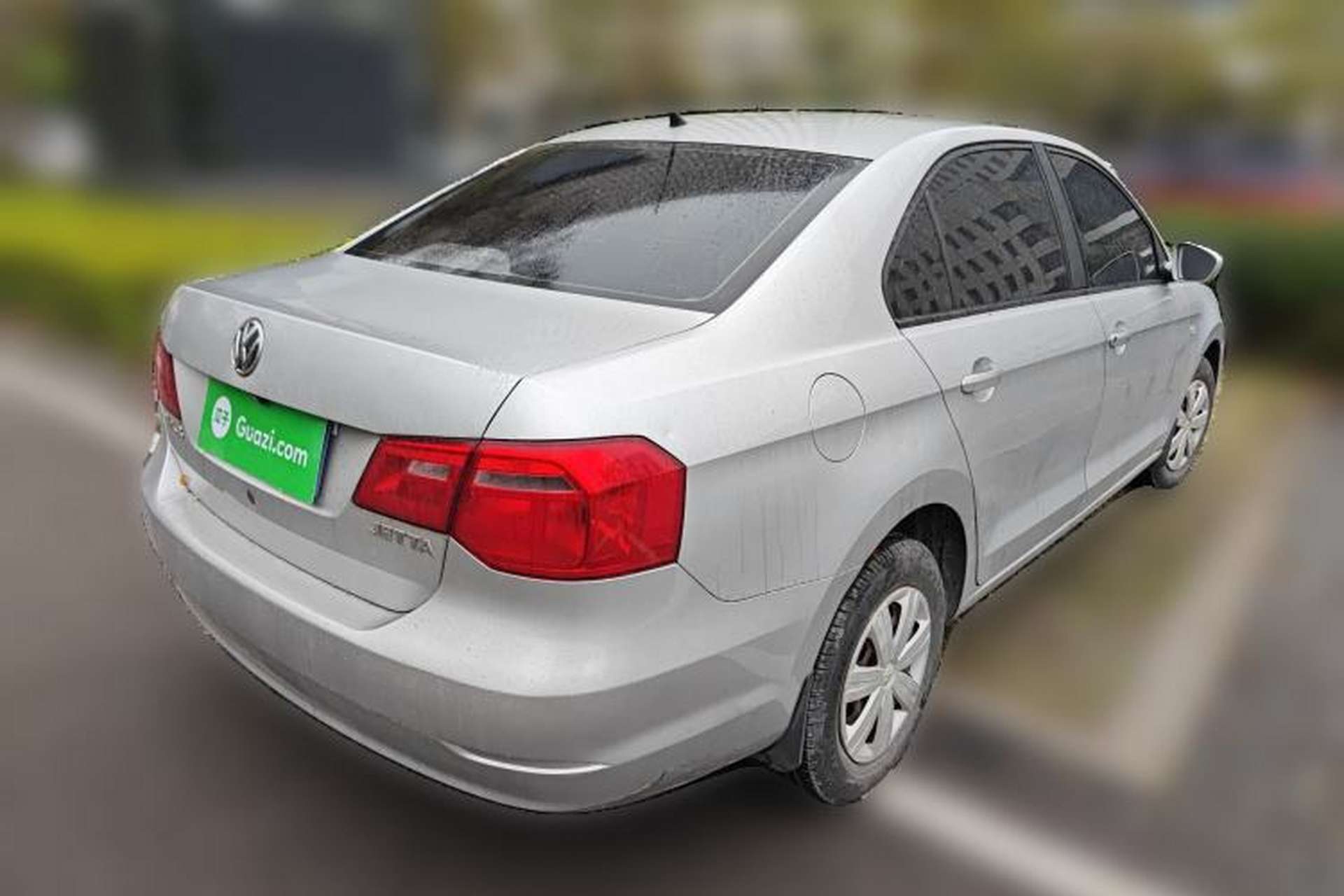 Used Volkswagen Jetta 2013 1.6L Manual Fashion Edition Rear Right 45 Deg