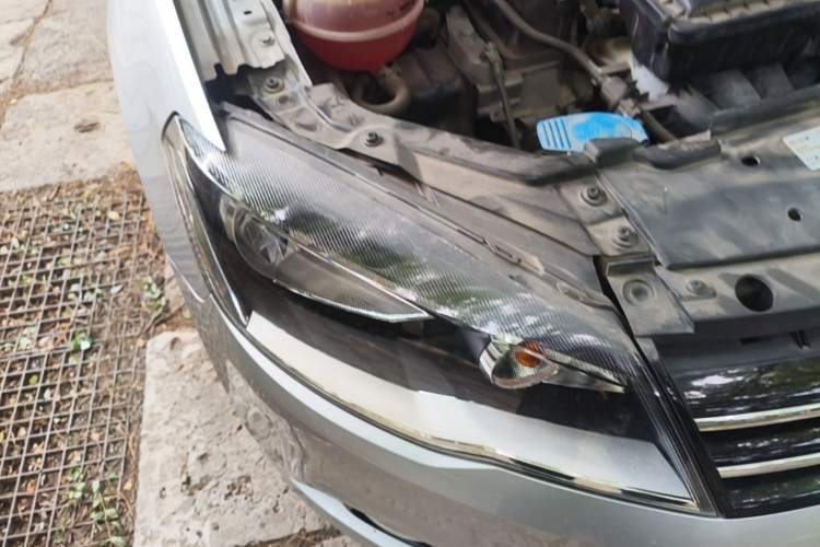 Used Volkswagen Jetta 2013 1.6L Manual Comfort Model Right Front Headlight