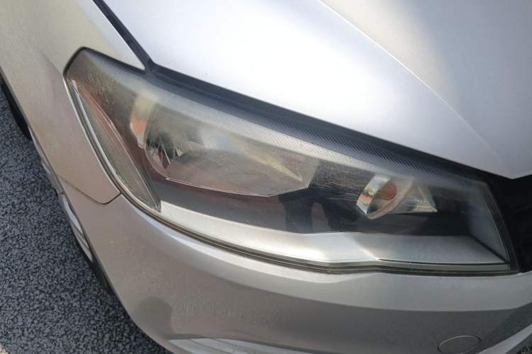 Used Volkswagen Jetta 2013 1.6L Manual Fashion Edition Right Front Headlight