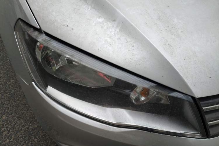 Used Volkswagen Jetta 2013 1.6L Manual Comfort Model Right Front Headlight