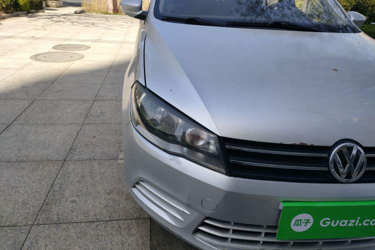 Used Volkswagen Jetta 2013 1.4L Manual Fashion Model Right Front Headlight