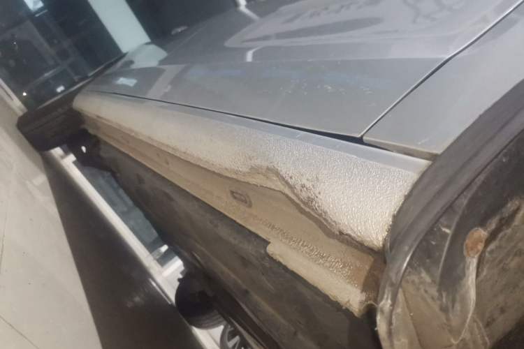 Used Volkswagen Jetta 2013 1.4L Manual Fashion Model Right Side Sill