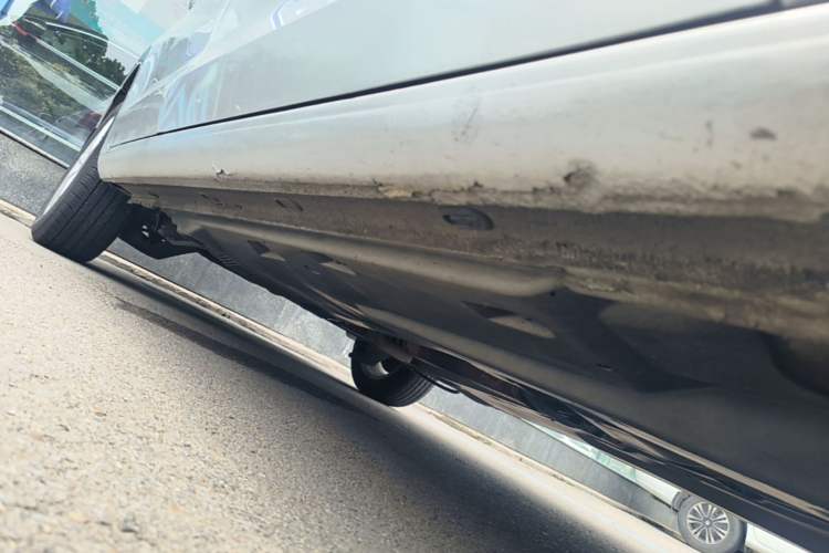 Used Volkswagen Jetta 2013 1.6L Automatic Comfort Model Right Side Sill