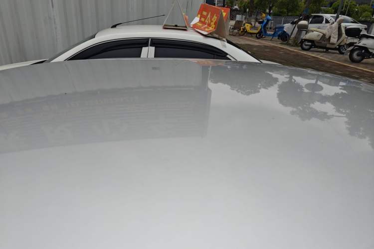 Used Volkswagen Jetta 2013 1.6L Automatic Fashion Model Roof