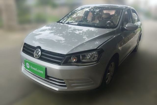 Ojetý Volkswagen Jetta 2013 1.6L Manual Fashion Edition