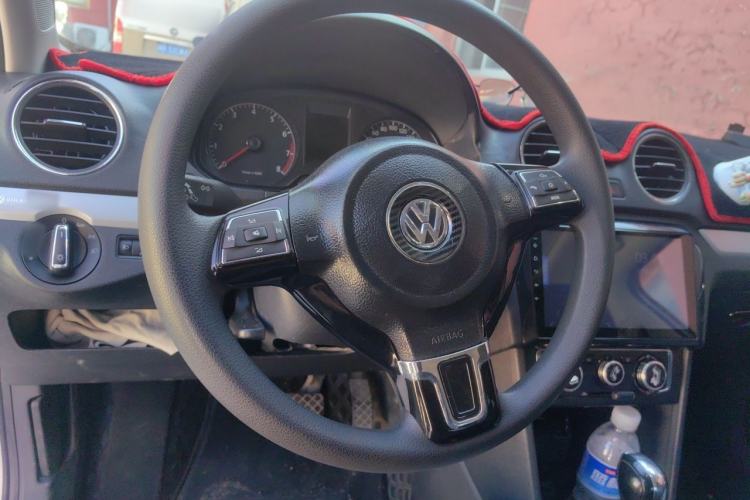 Used Volkswagen Jetta 2013 1.6L Automatic Comfort Model Steering Wheel
