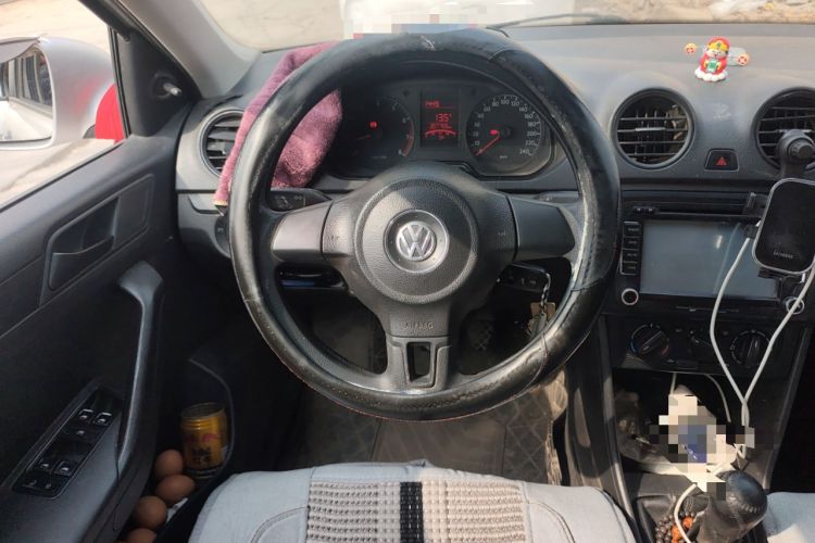 Used Volkswagen Jetta 2013 1.4L Manual Fashion Model Steering Wheel