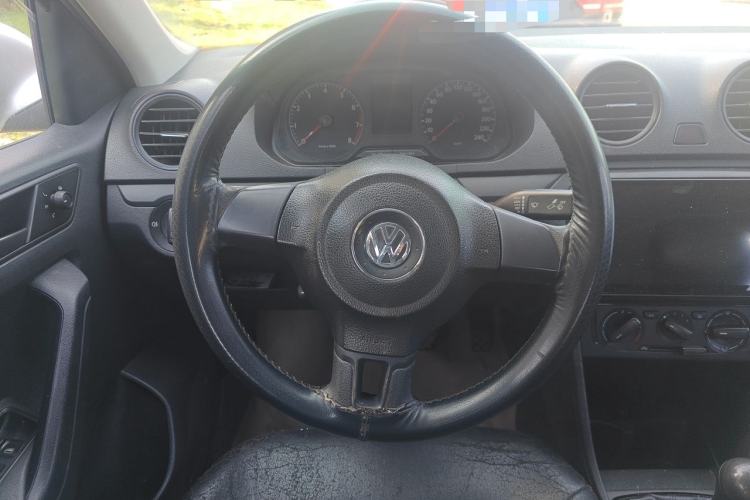 Used Volkswagen Jetta 2013 1.6L Manual Fashion Edition Steering Wheel