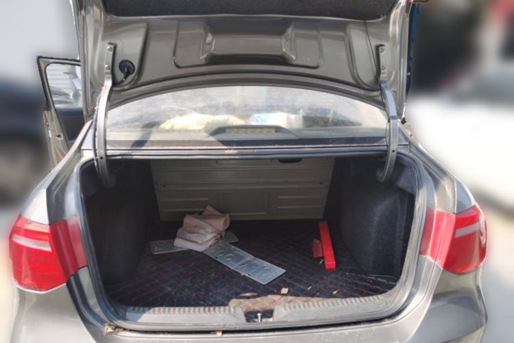 Used Volkswagen Jetta 2013 1.4L Manual Fashion Model Trunk