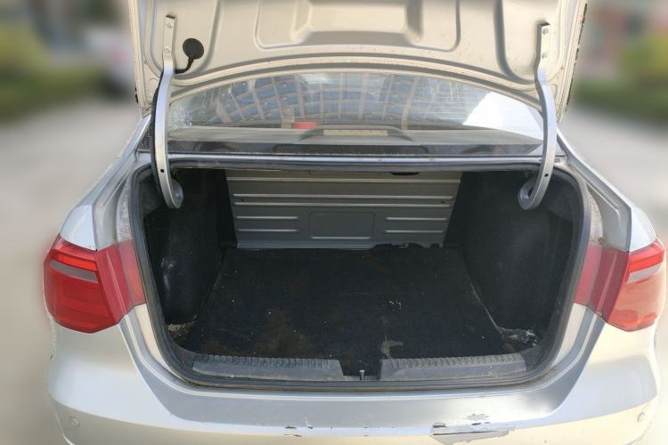 Used Volkswagen Jetta 2013 1.4L Manual Fashion Model Trunk
