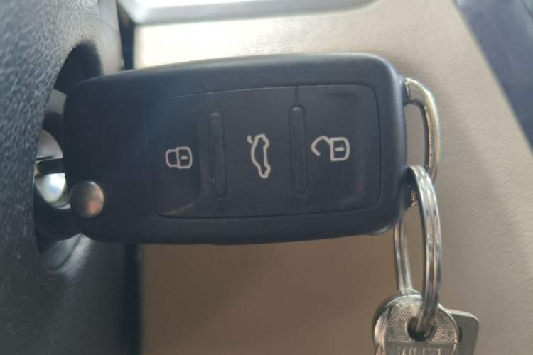 Used Volkswagen Jetta 2013 1.6L Automatic Comfort Model Vehicle Key