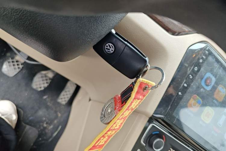 Used Volkswagen Jetta 2013 1.6L Manual Comfort Model Vehicle Key