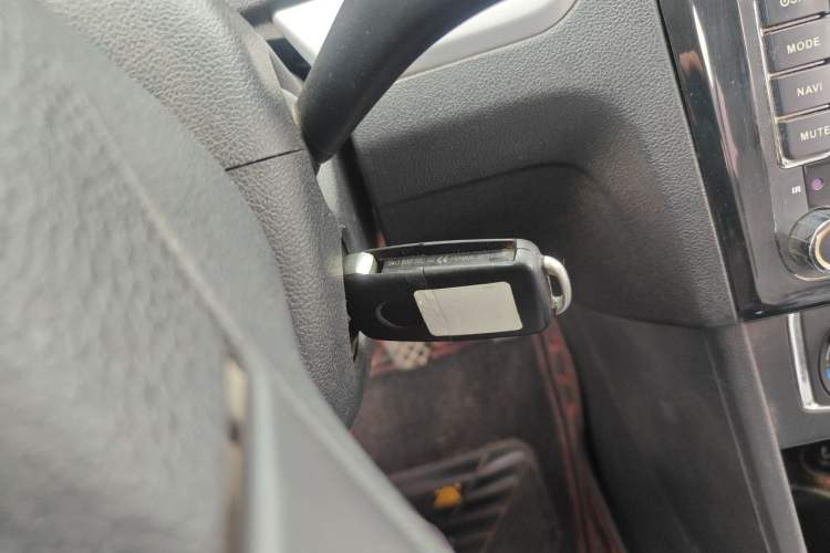 Used Volkswagen Jetta 2013 1.6L Manual Comfort Model Vehicle Key