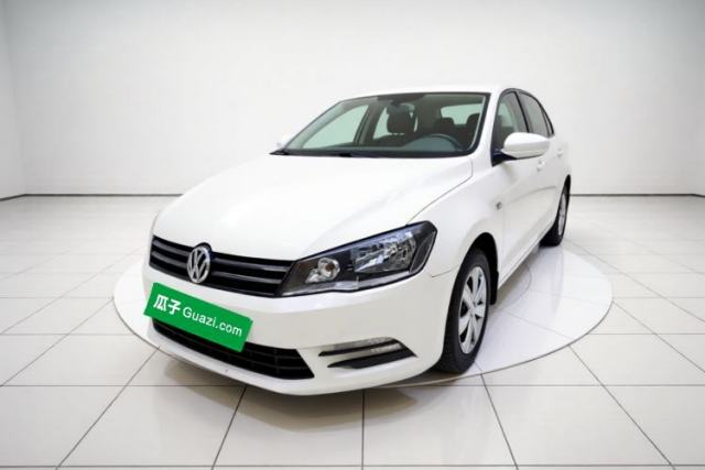 Ojetý Volkswagen Jetta 2013 1.6L Automatic Fashion Model